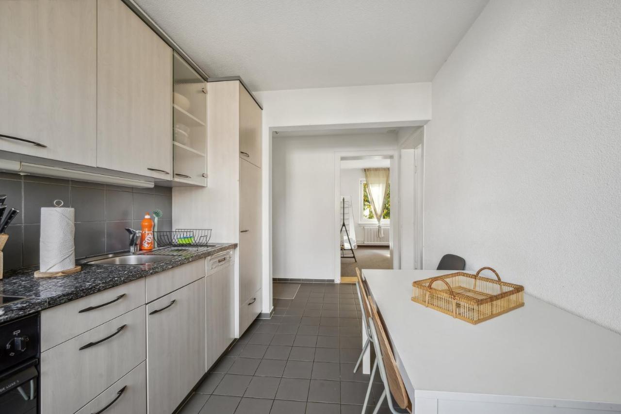 Comfortable Stay In Oerlikon 20 Minutes Away From Zurich Airport Exteriör bild