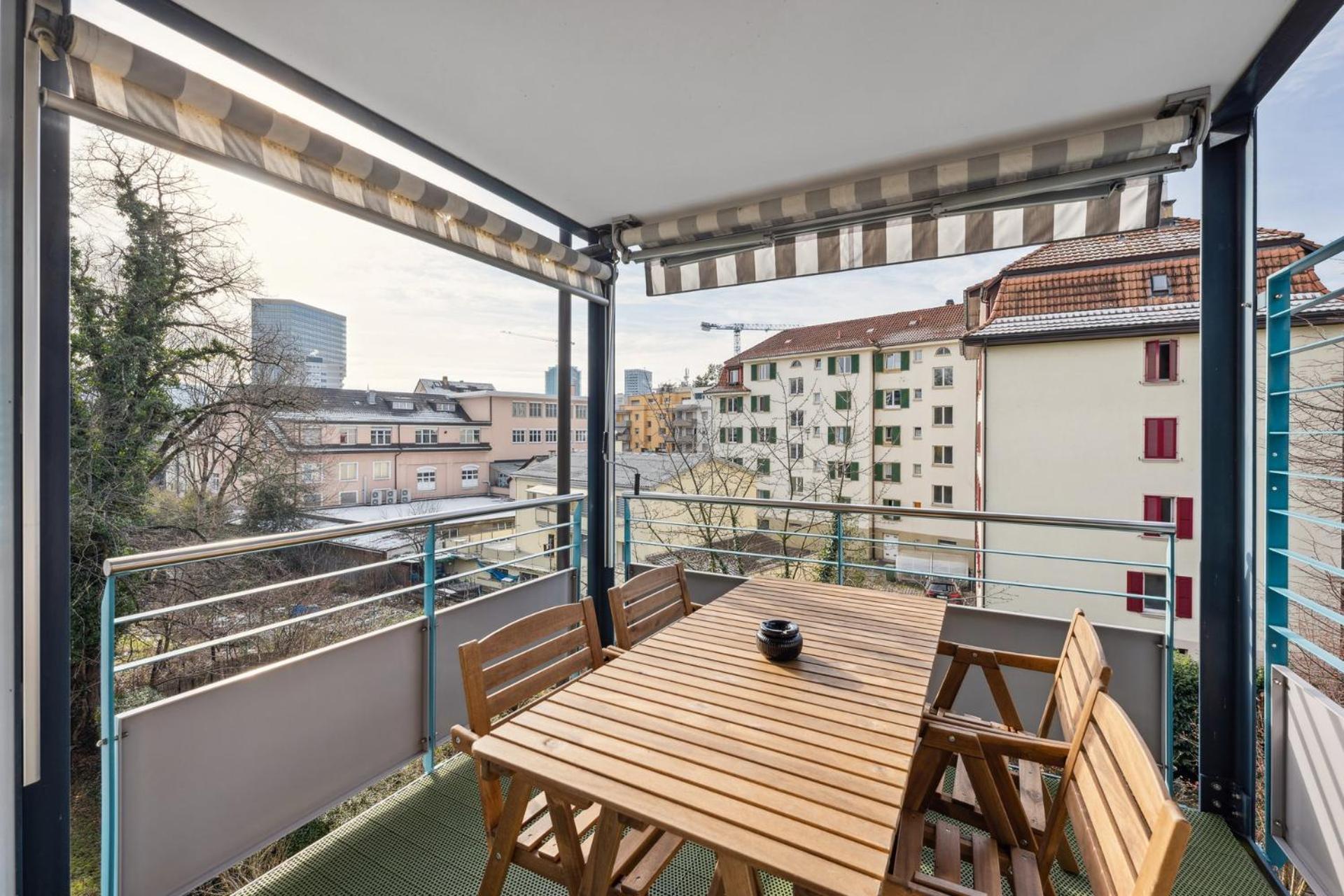 Comfortable Stay In Oerlikon 20 Minutes Away From Zurich Airport Exteriör bild