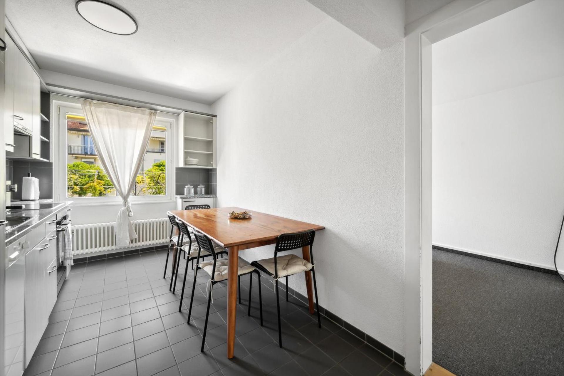 Comfortable Stay In Oerlikon 20 Minutes Away From Zurich Airport Exteriör bild