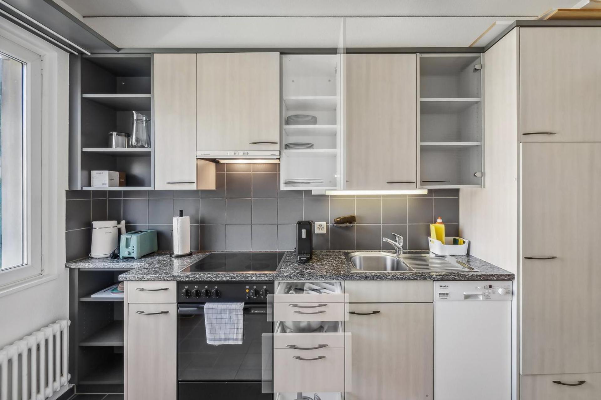 Comfortable Stay In Oerlikon 20 Minutes Away From Zurich Airport Exteriör bild