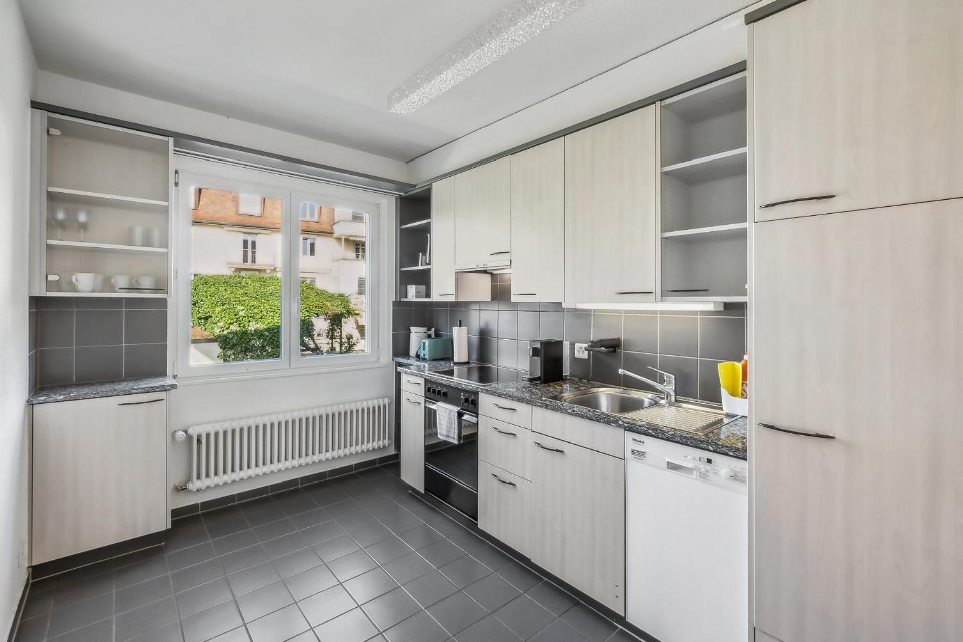Comfortable Stay In Oerlikon 20 Minutes Away From Zurich Airport Exteriör bild