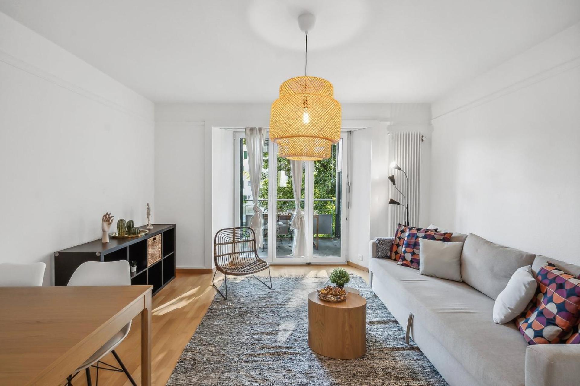Comfortable Stay In Oerlikon 20 Minutes Away From Zurich Airport Exteriör bild